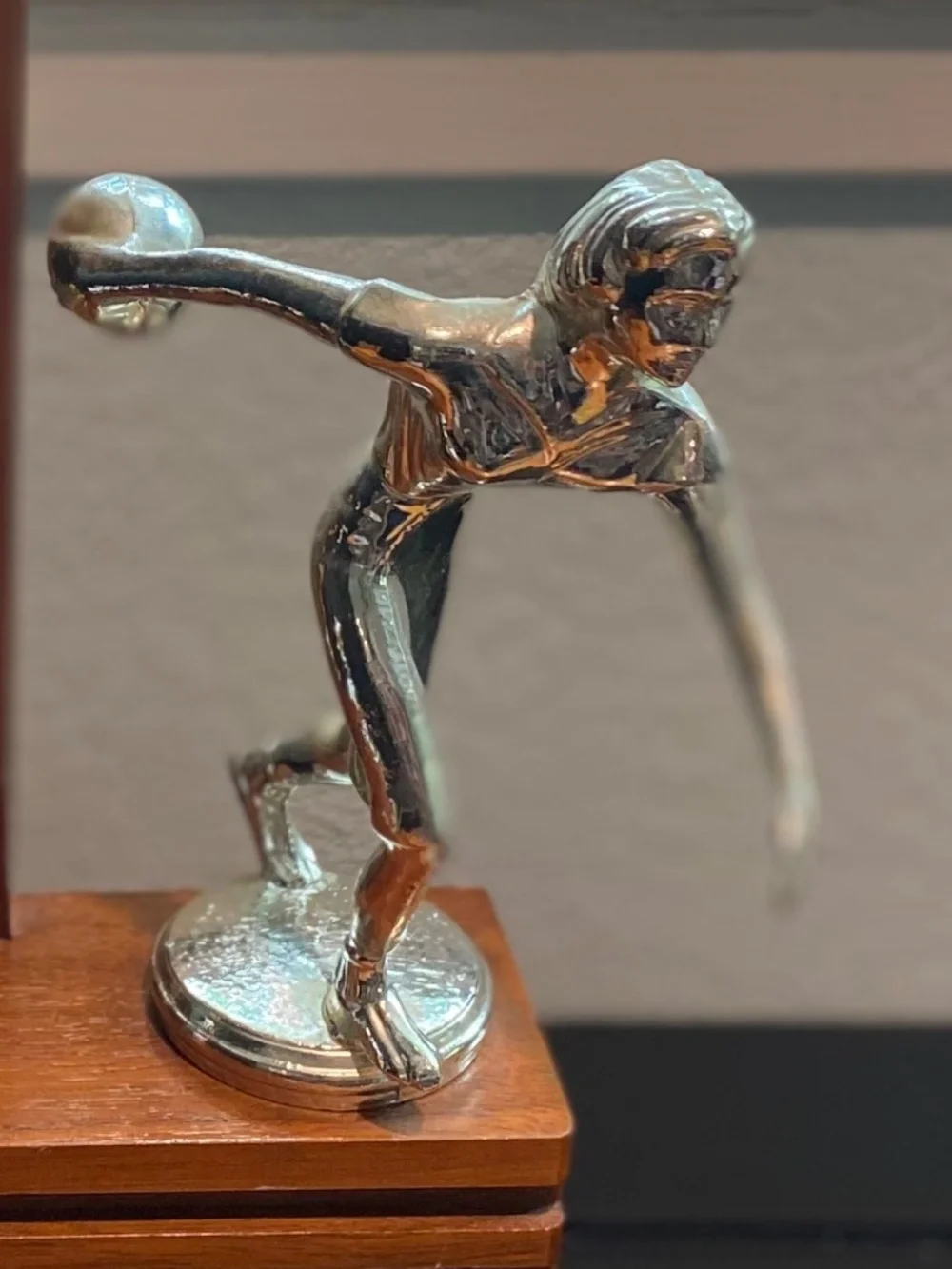 🎳 Bowling Trophy, Ladies, Wooden Vintage 🏆 Craftsmanship, Solid Wood, Unique